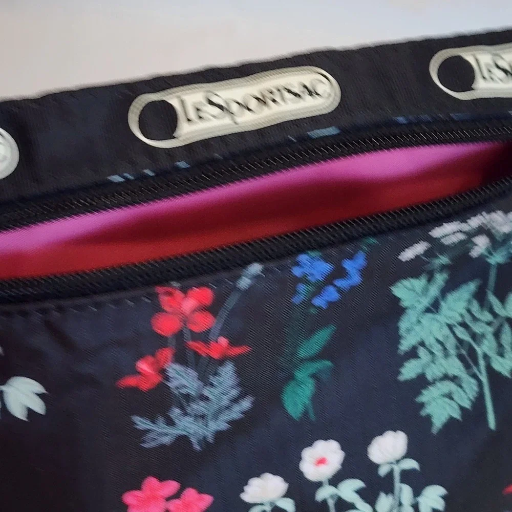 LeSportsac Botanical Floral Print Cosmetic Pouch Black Pink Lining Ripstop Bag